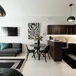 Byron Luxury *