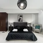 Appartement Byron Luxury