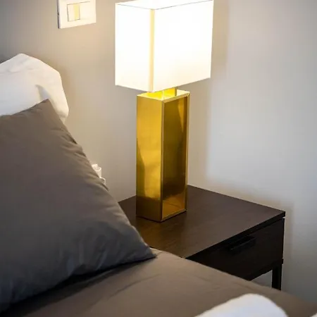 Lejlighed Byron Luxury