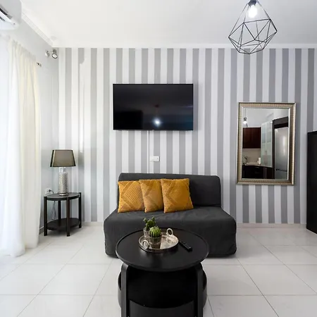 Lejlighed Byron Luxury *