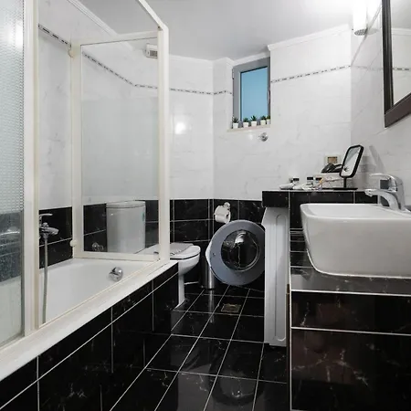 Byron Luxury * Эйон