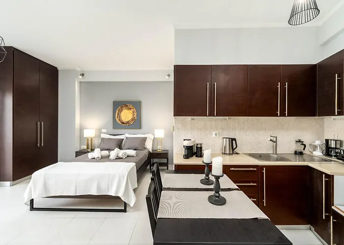 Byron Luxury * Égio